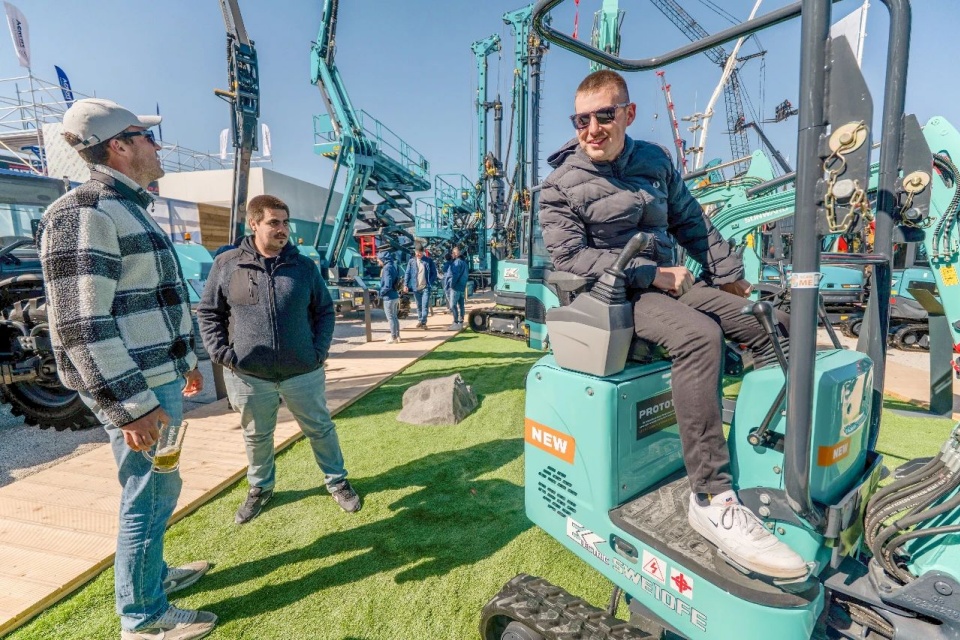 Bauma 2025 | 聚焦2025德国宝马展，探索PA视讯平台的创新设备与可持续解决方案