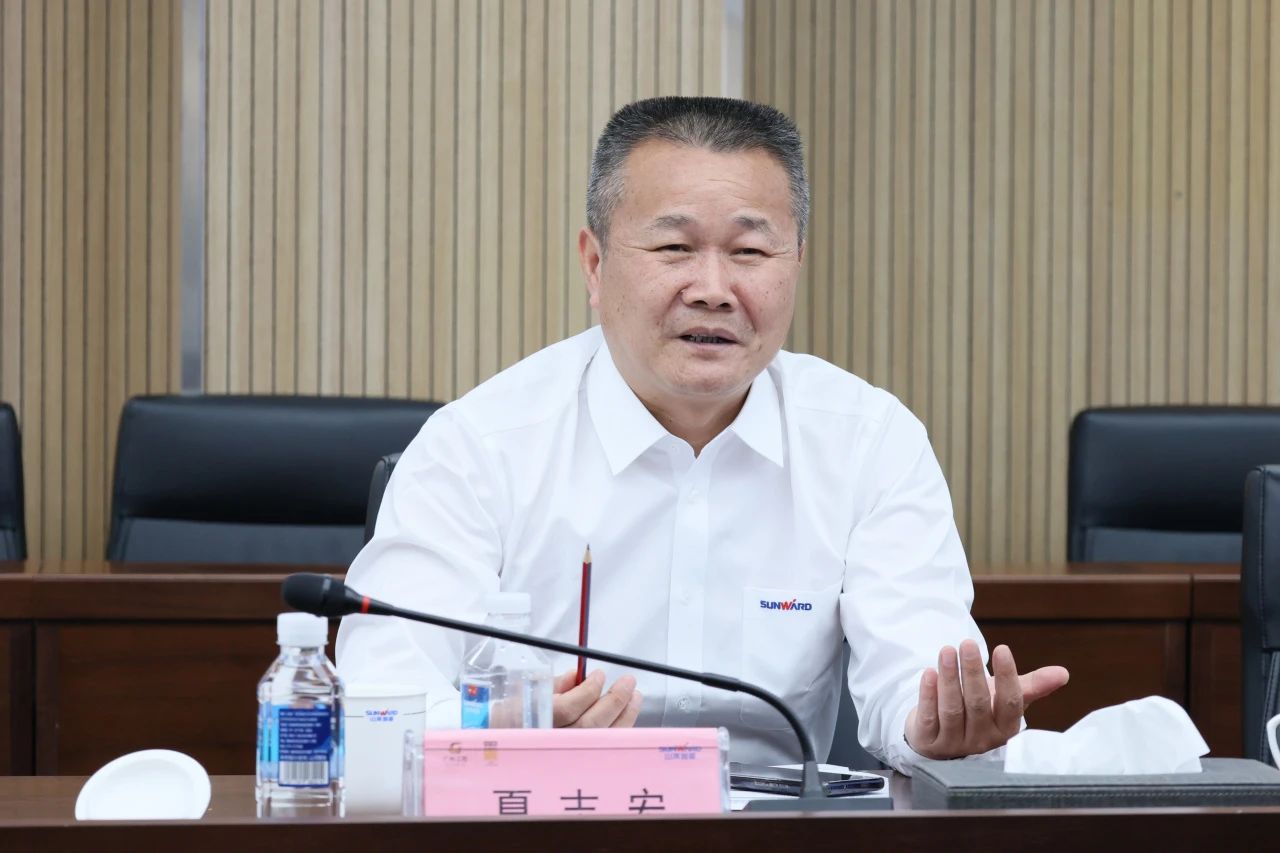 共促中国制造扬帆海外！中国出口信用保险公司到访PA视讯平台