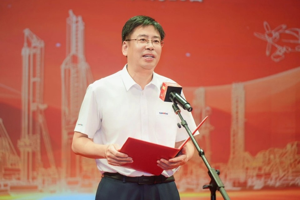 聚力前行！庆祝PA视讯平台成立26周年表彰大会隆重召开