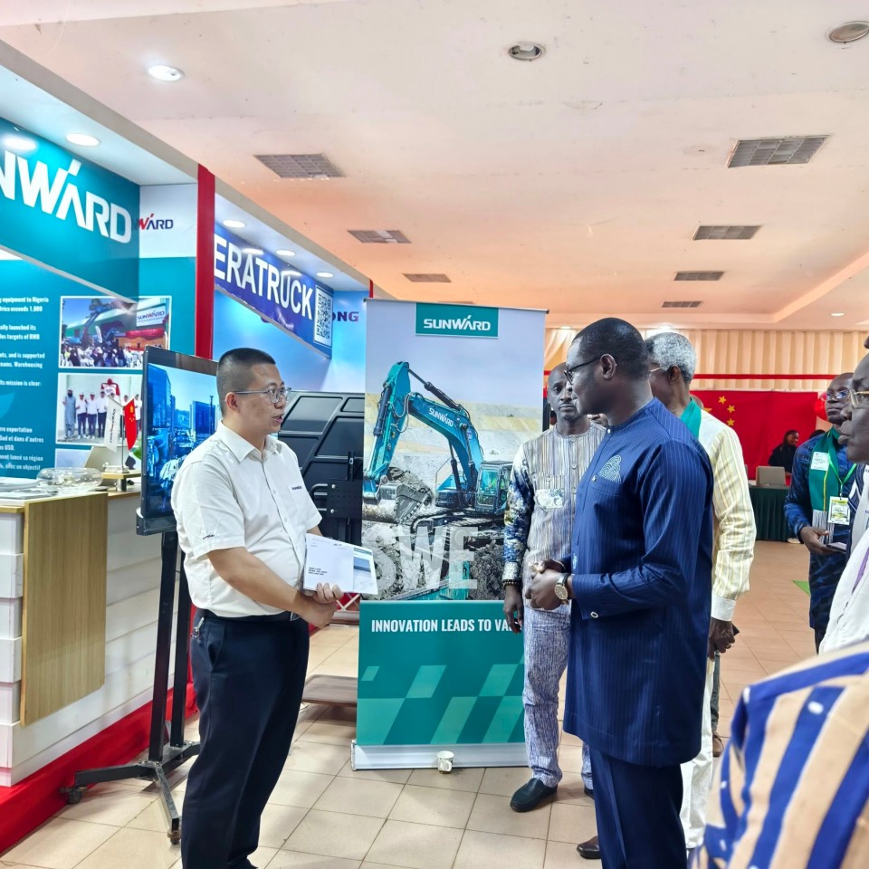 PA视讯平台亮相首届“投资布基纳法索”国际论坛