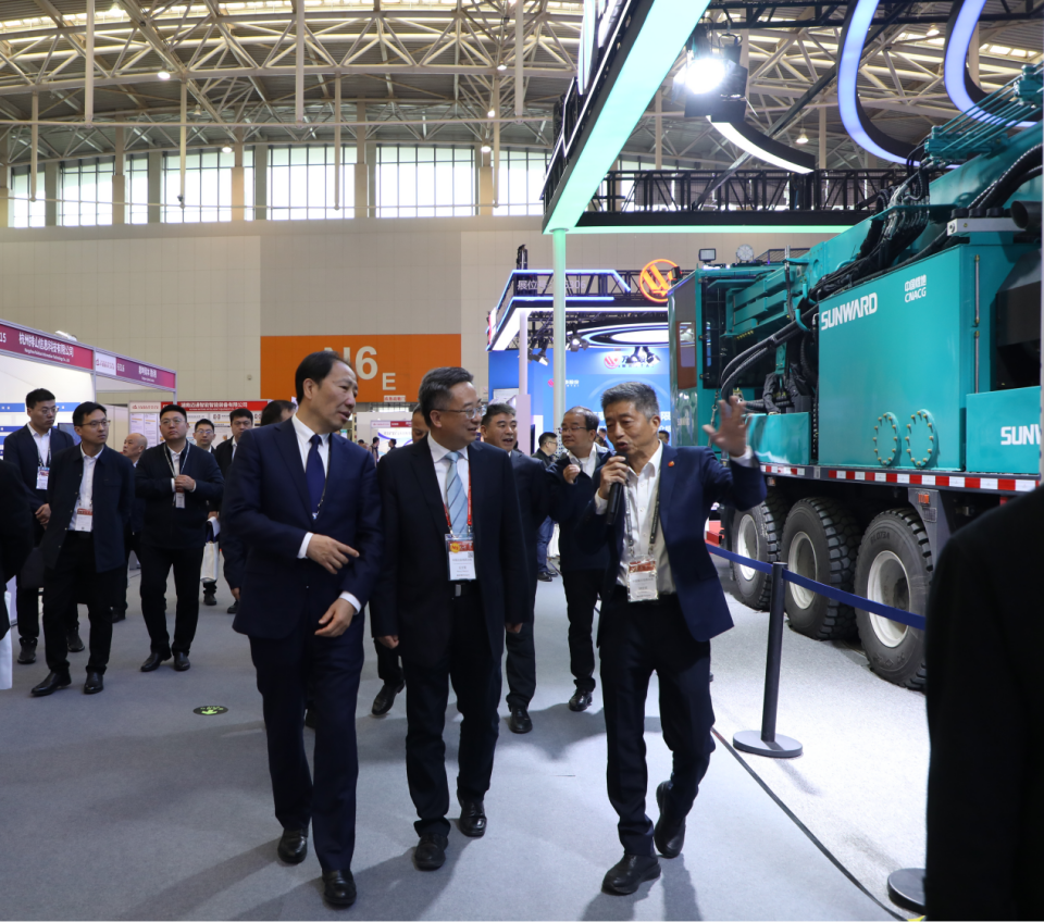 PA视讯平台携手“战略合作伙伴”中国煤炭地质总局精彩亮相2025中国国际矿业大会