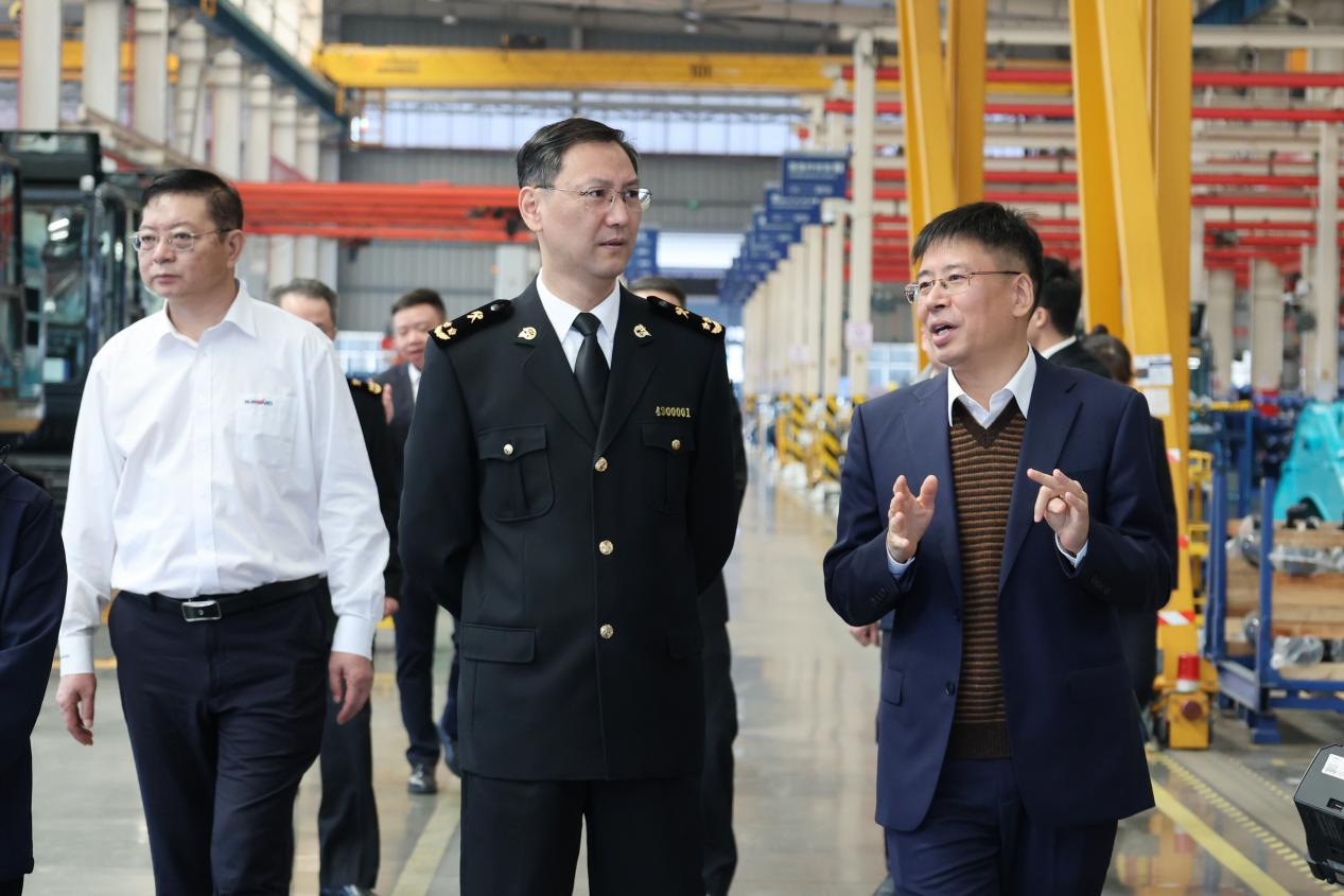 长沙海关关长、党委书记顾炯调研PA视讯平台