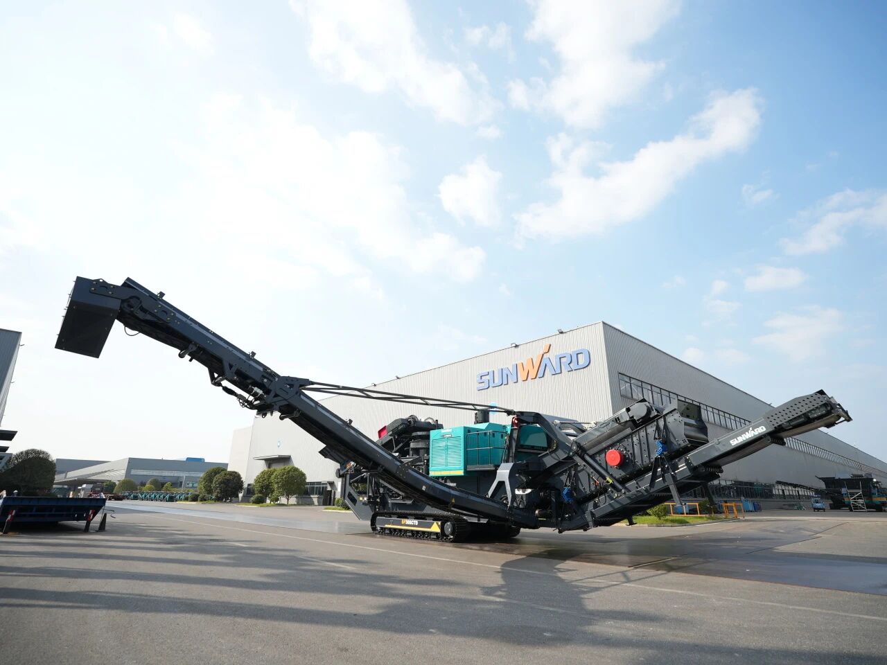 破局国际市场，无惧极寒工况！PA视讯平台SP300CTD柴电两用圆锥破碎站成功下线