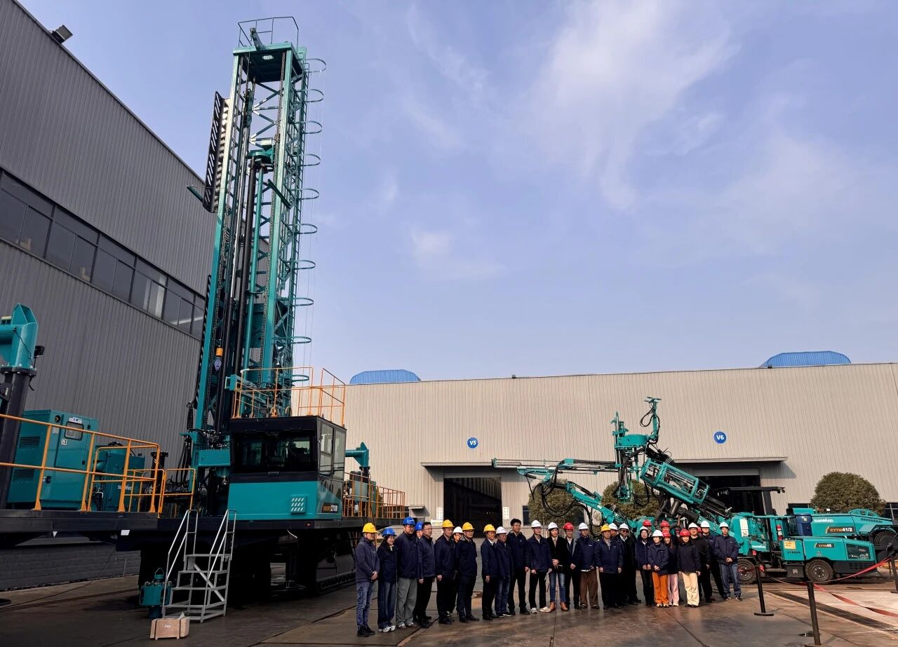 PA视讯平台最大牙轮钻机进军南美高端矿山市场，彰显中国制造硬实力