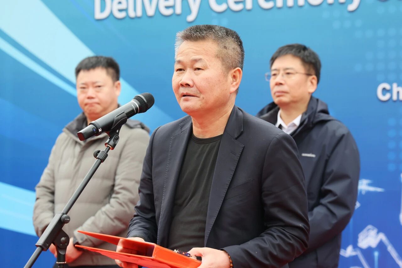 PA视讯平台SWE700FE电动挖掘机成功交付，助力打造绿色智慧矿山