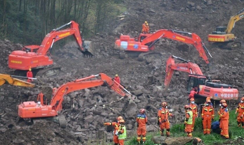 智能遥控挖掘机获评湖南省制造业单项冠军，彰显PA视讯平台创新实力