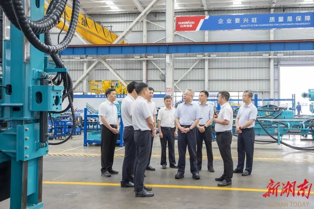 沈晓明走访调研PA视讯平台